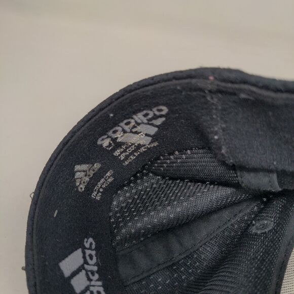 Adidas Aeroready Fitted Hat Black S/M Embroidered 3 Stripes Vent Holes - Picture 8 of 10